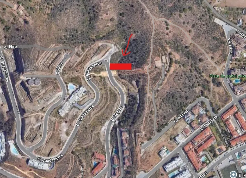 Terreno Urbano em Rincón de la Victoria, Málaga - Image 1