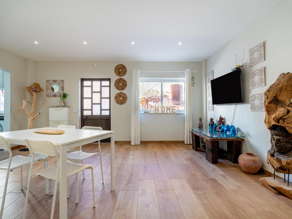 Moradia Remodelada no Centro de Silves – Conforto e Praticidade! - Image 6