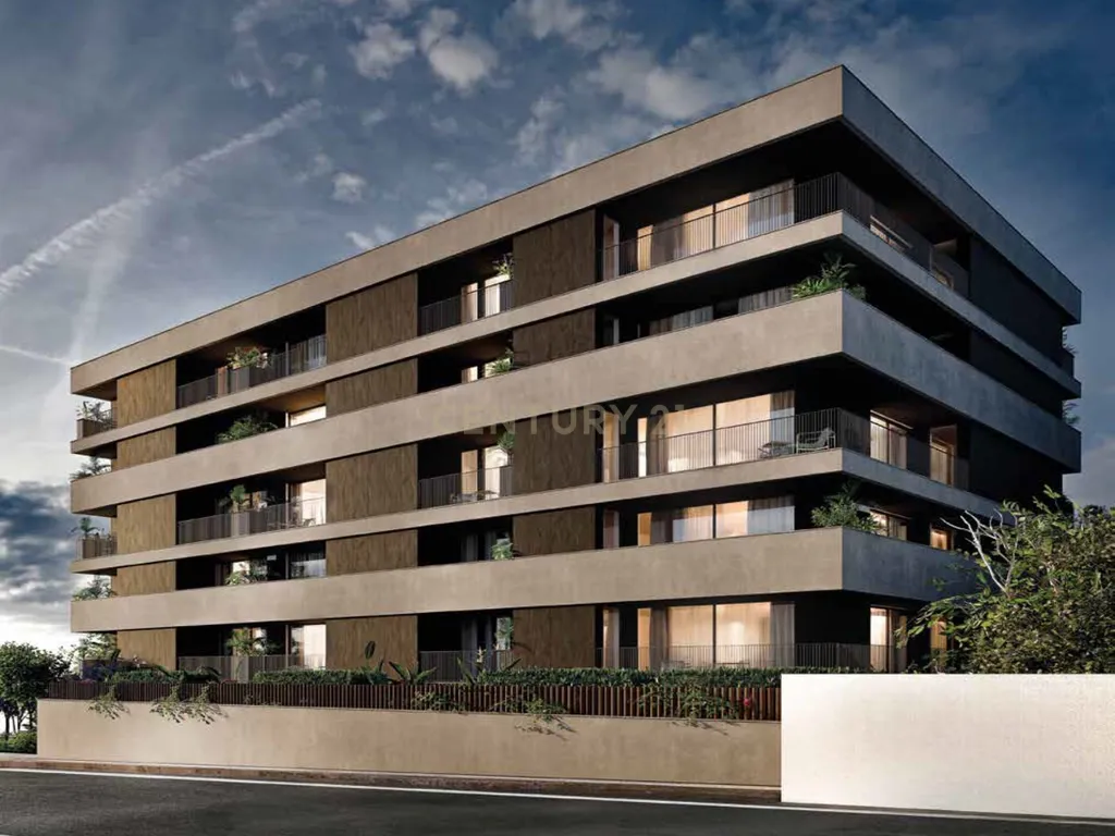 Apartamento T3 com terraço, em condomínio com piscina e jardim - Image 8