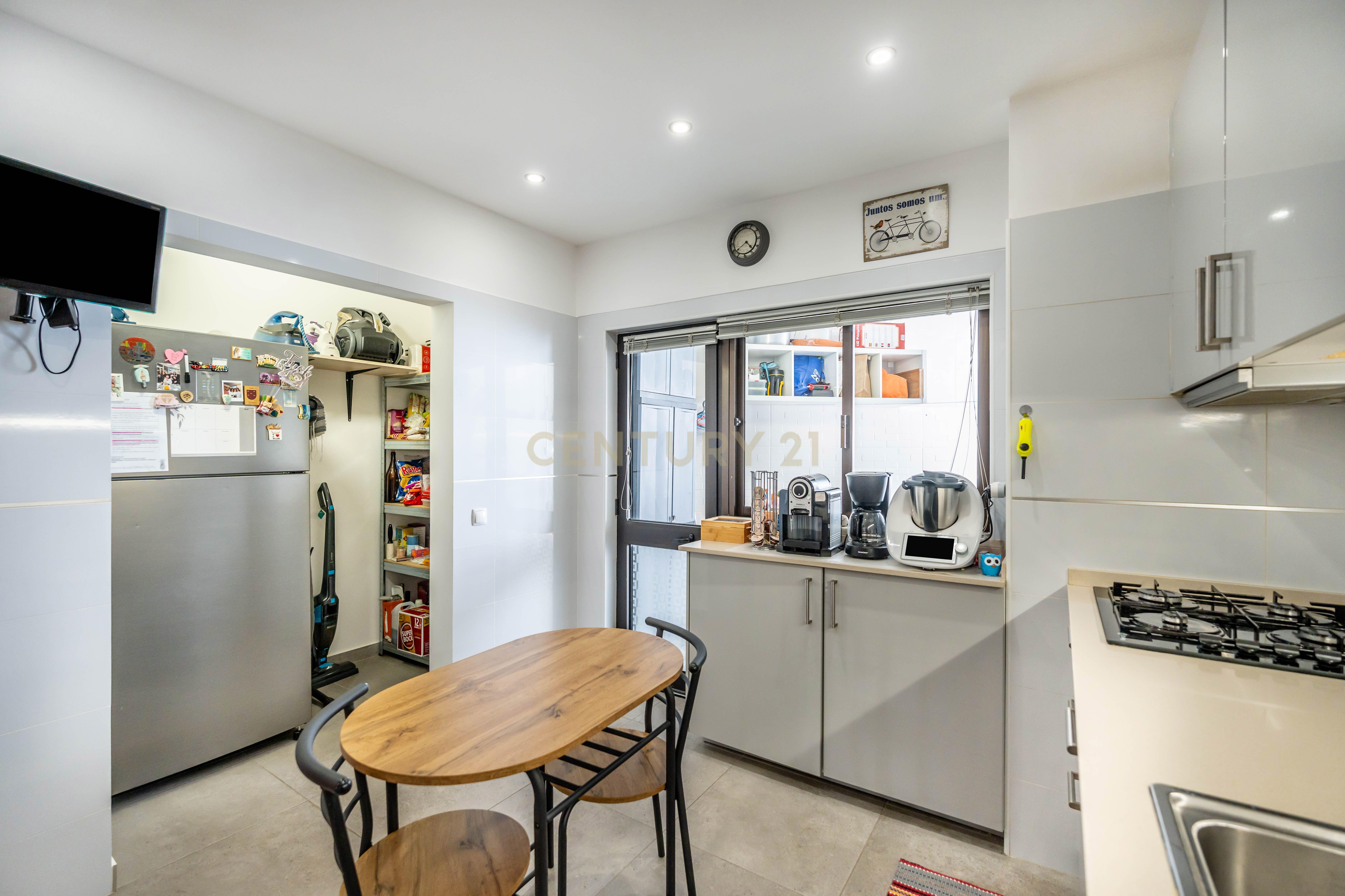 Apartamento T3 Renovado! - Image 7