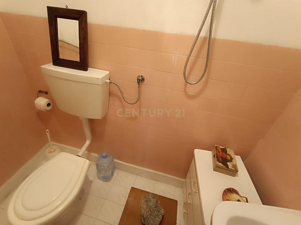 Excelente Moradia T3 São Miguel D acha, Castelo Branco - Image 9