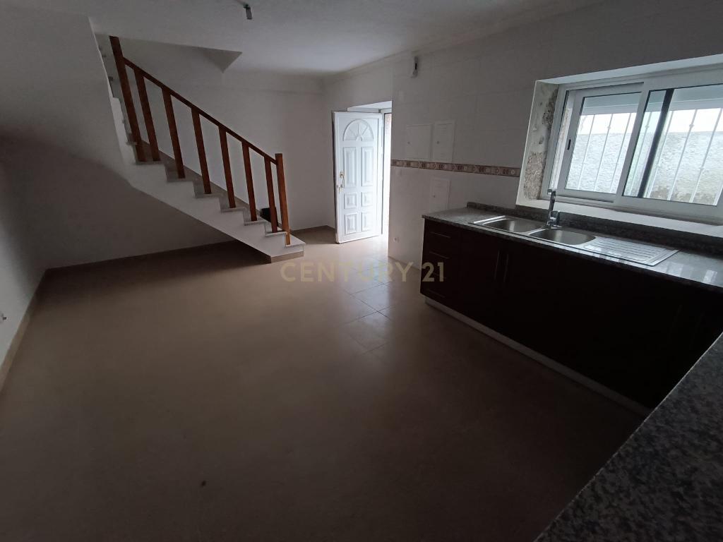 Moradia T2 Alcongosta, Fundão - Image 8