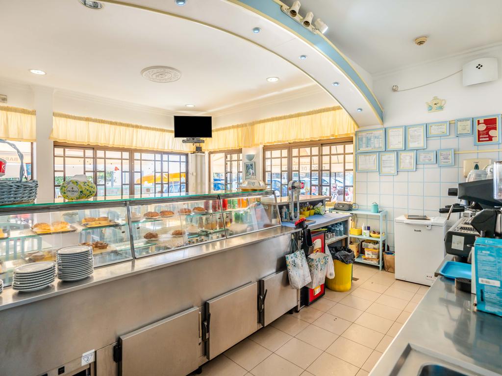 Snack Bar em Alvor para Venda - Excelente Oportunidade de Negócio - Image 15