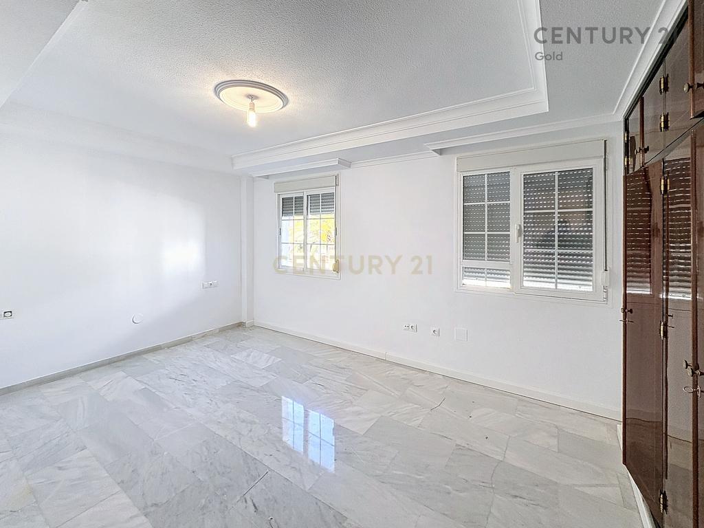 undefined - Image 29