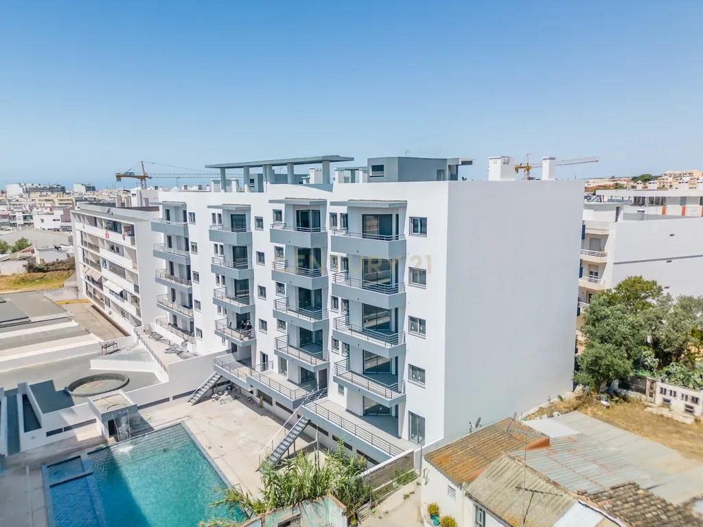 Apartamento T3 Novo no Condomínio "Olhão Residences" com Piscina, Lugar de Garagem e arrecadação. - Image 29
