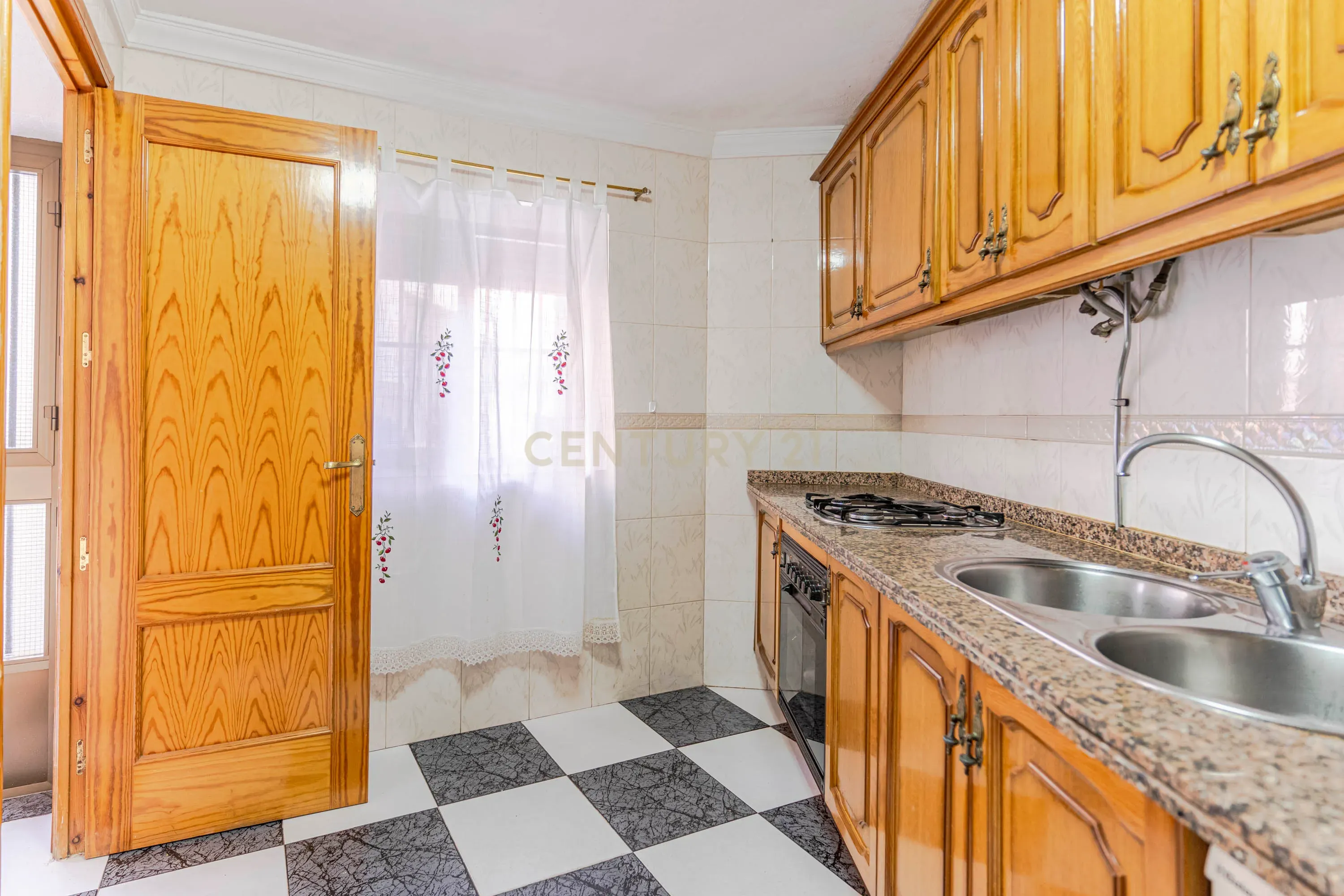 undefined - Image 15