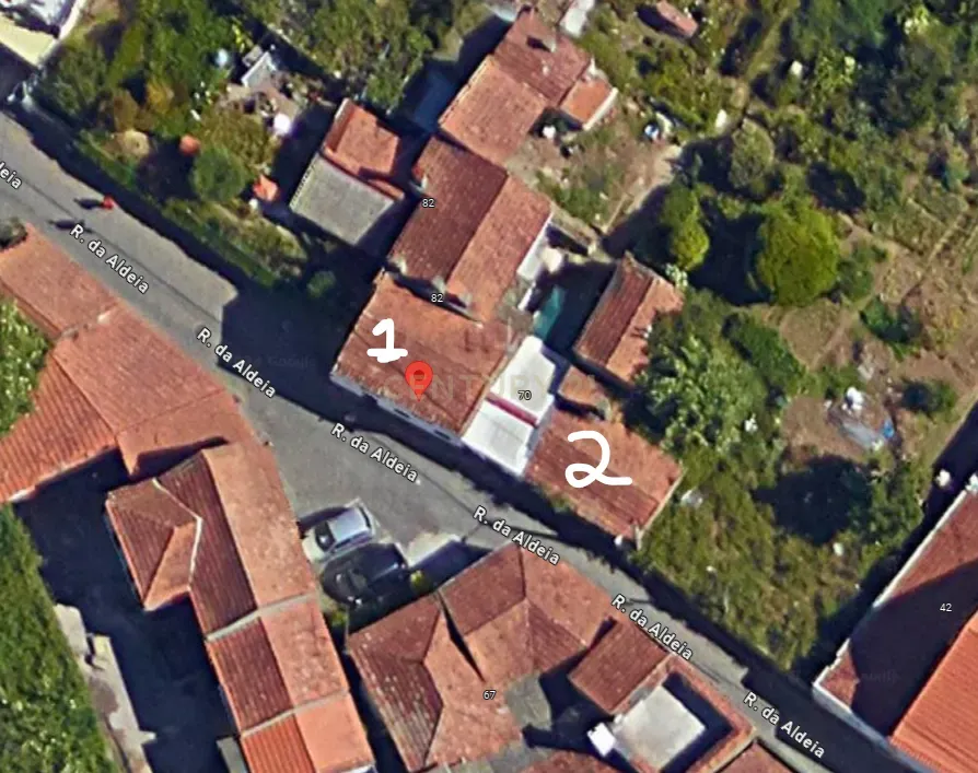 Duas moradias juntas para remodelar ou edificar 3 mordias à entrada de Esmoriz, Ovar, Aveiro - Image 3