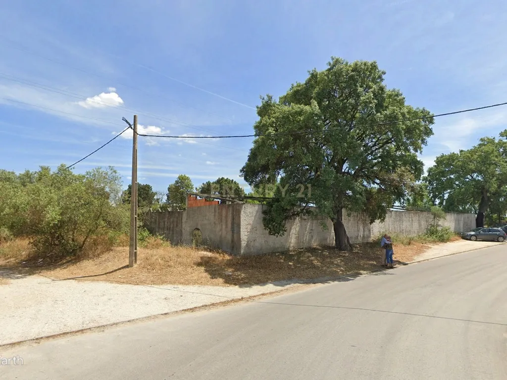 Projeto de construção já com aprovação no Concelho do Barreiro em lote de 12.350 m2 - Image 8