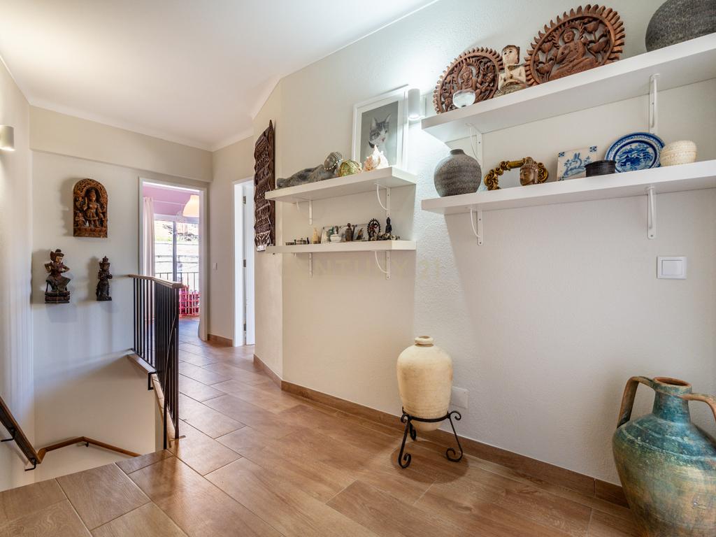 Moradia Remodelada no Centro de Silves – Conforto e Praticidade! - Image 14