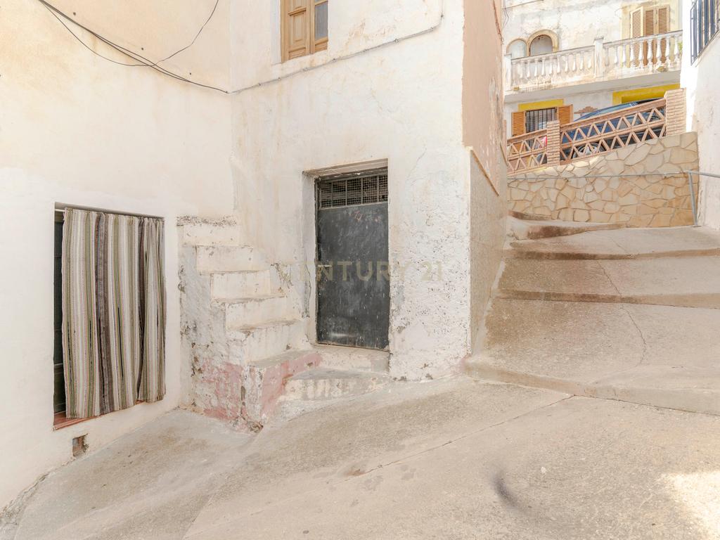 undefined - Image 38
