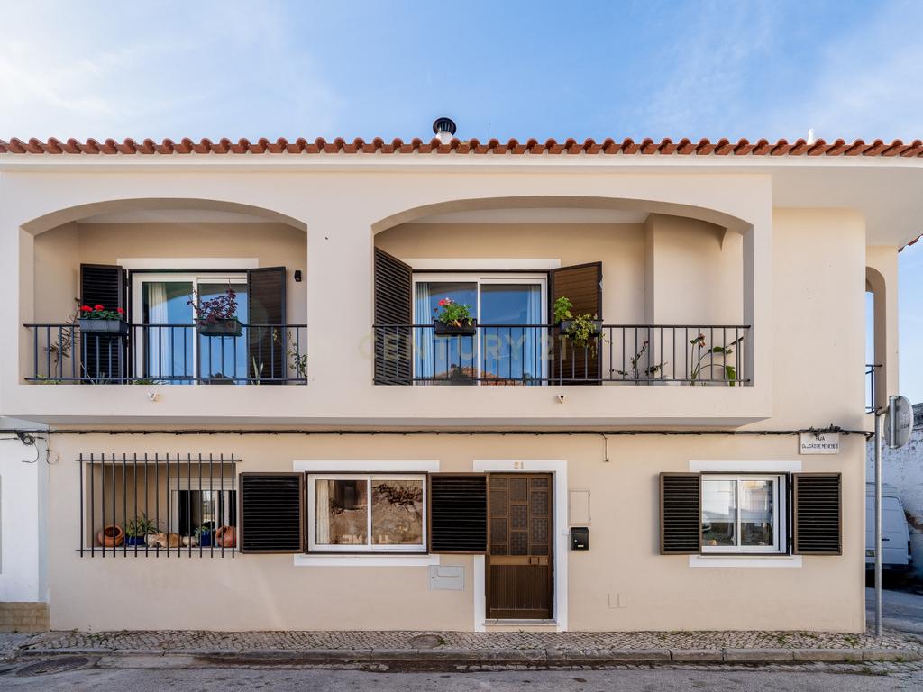 Moradia Remodelada no Centro de Silves – Conforto e Praticidade! - Image 28