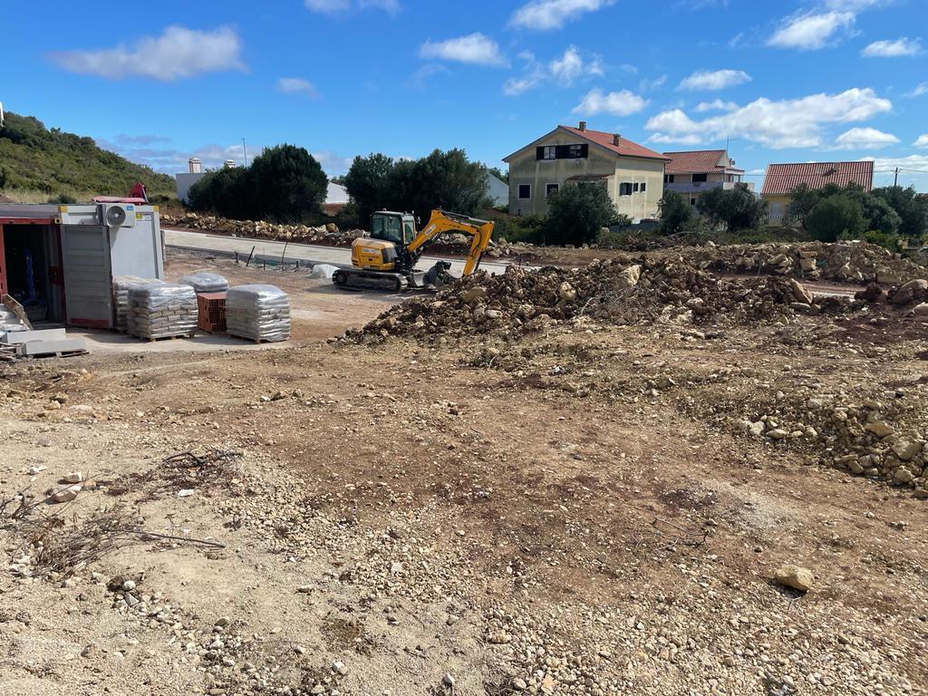 Terreno Urbano em Loures - Image 4