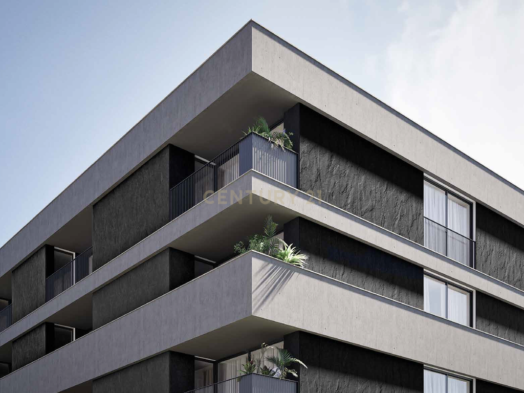 Apartamento T3 com terraço, em condomínio com piscina e jardim - Image 11