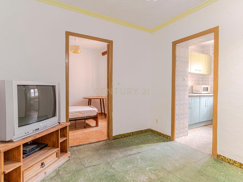 undefined - Image 5