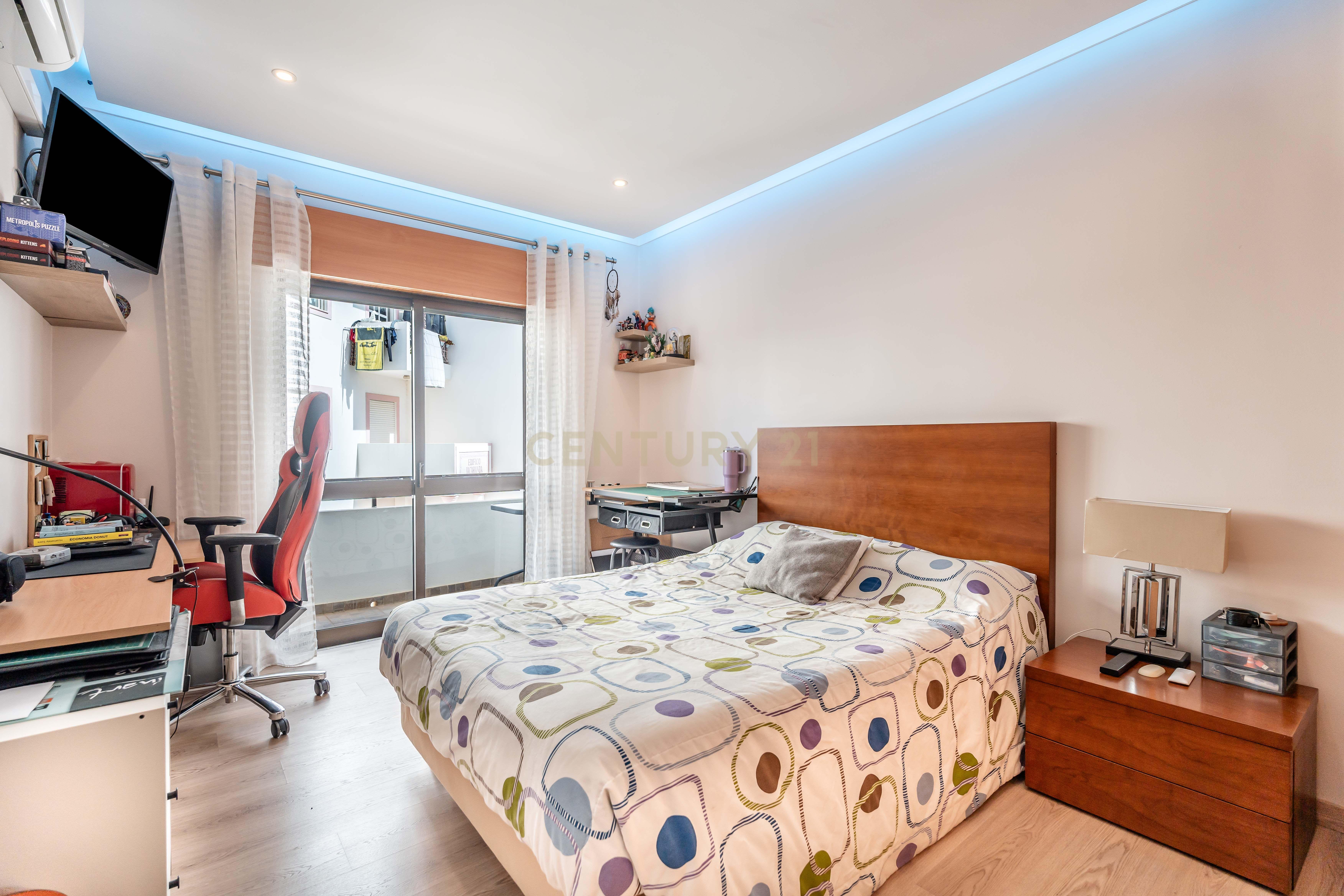 Apartamento T3 Renovado! - Image 13