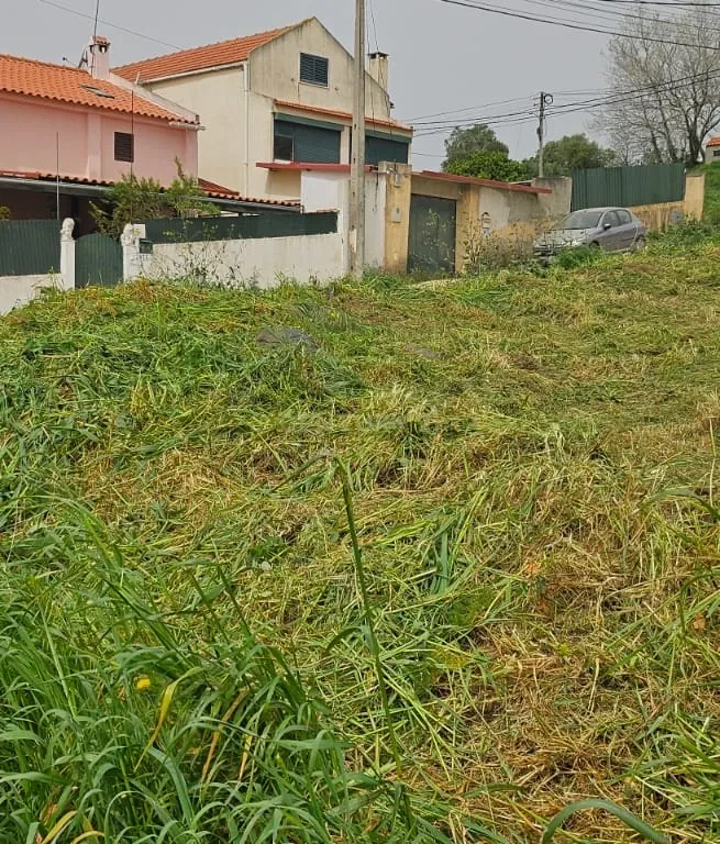 Terreno Urbano com 1200mts2 em Camarões, Almargem do Bispo, Sintra - Image 10