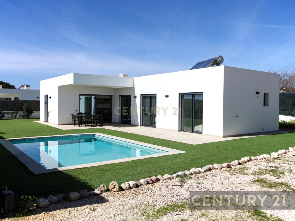 Luxo e Tranquilidade em Sagres: Uma Moradia Contemporânea à espera de ser sua! - Image 34