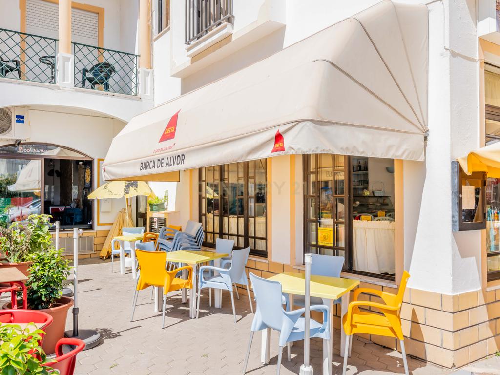 Snack Bar em Alvor para Venda - Excelente Oportunidade de Negócio - Image 4