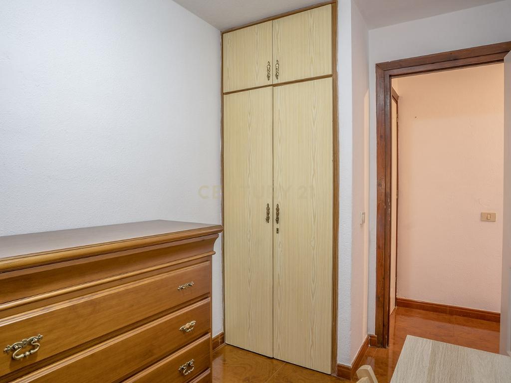 undefined - Image 4