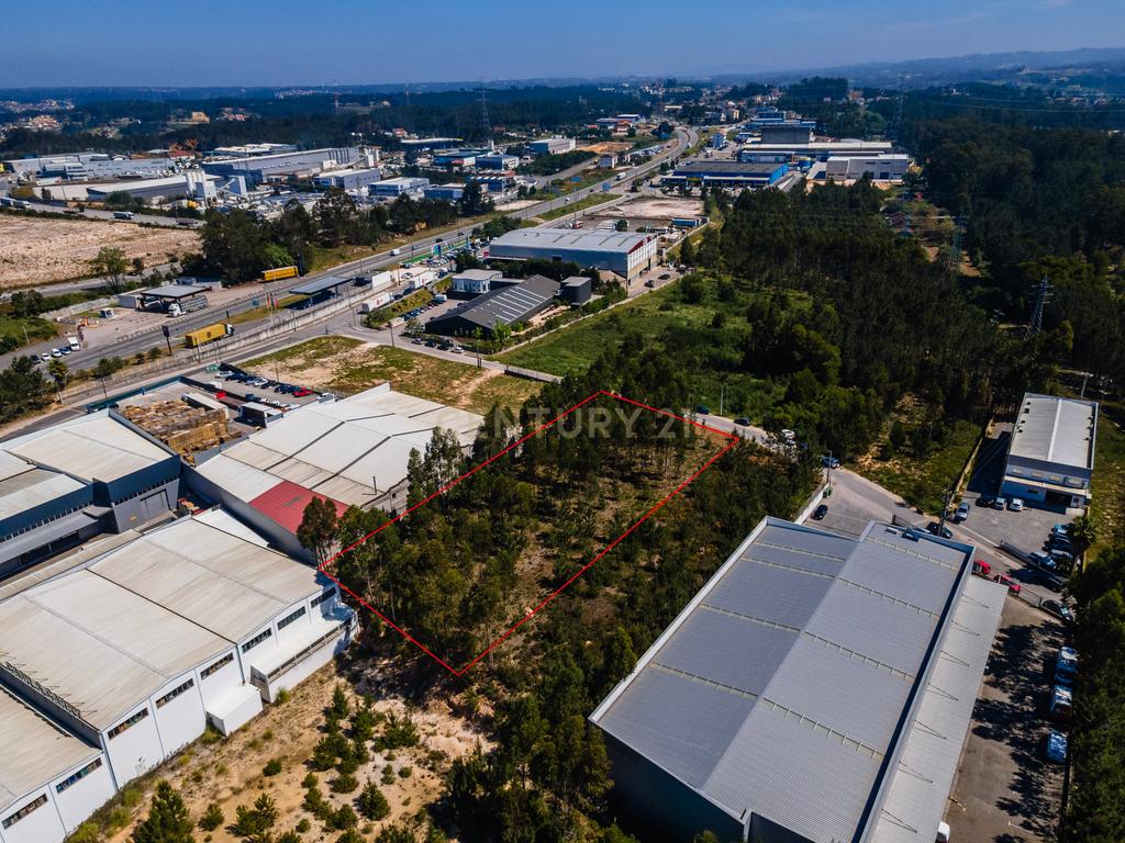 Terreno | Zona Industrial | Leiria - Image 8