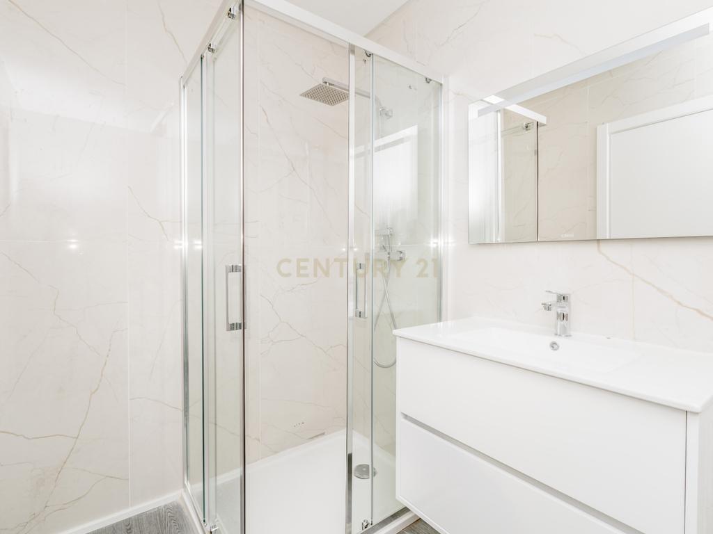 Apartamento T3 Novo no Condomínio "Olhão Residences" com Piscina, Lugar de Garagem e arrecadação. - Image 18