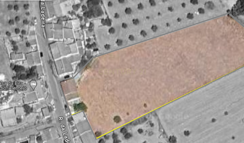 Moradia em Santo Antonio do Baldio, inserida num terreno URBANO de cerca 5.888 metros quadrados. - Image 41
