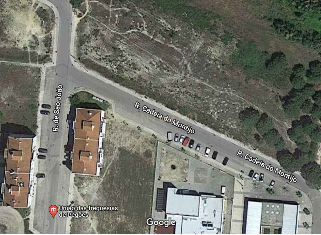 Terreno Urbano para construção de prédio com 3 andares, situado perto do novo aeroporto do Montijo - Image 10