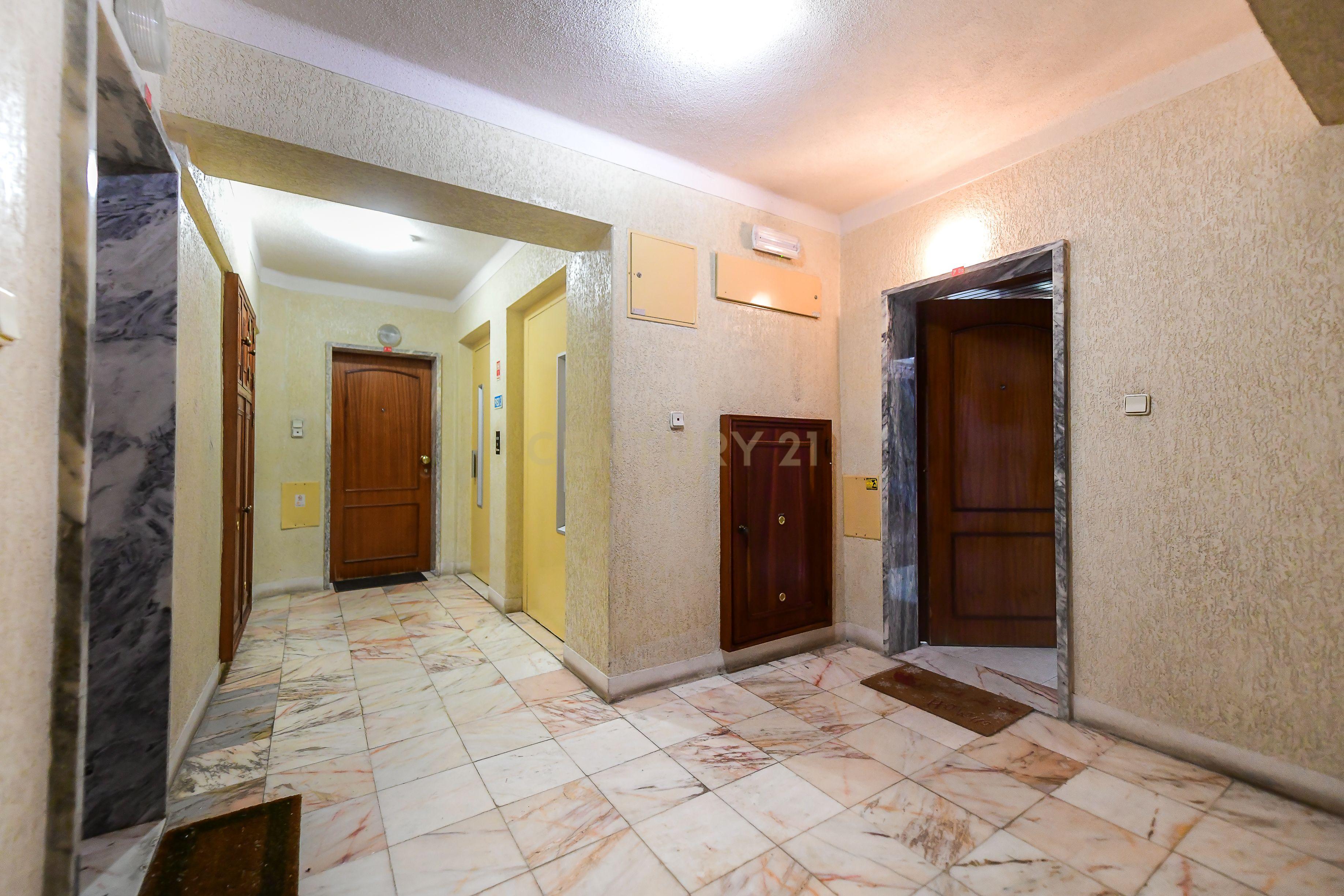 Apartamento T1 Agualva-Cacém - Image 18