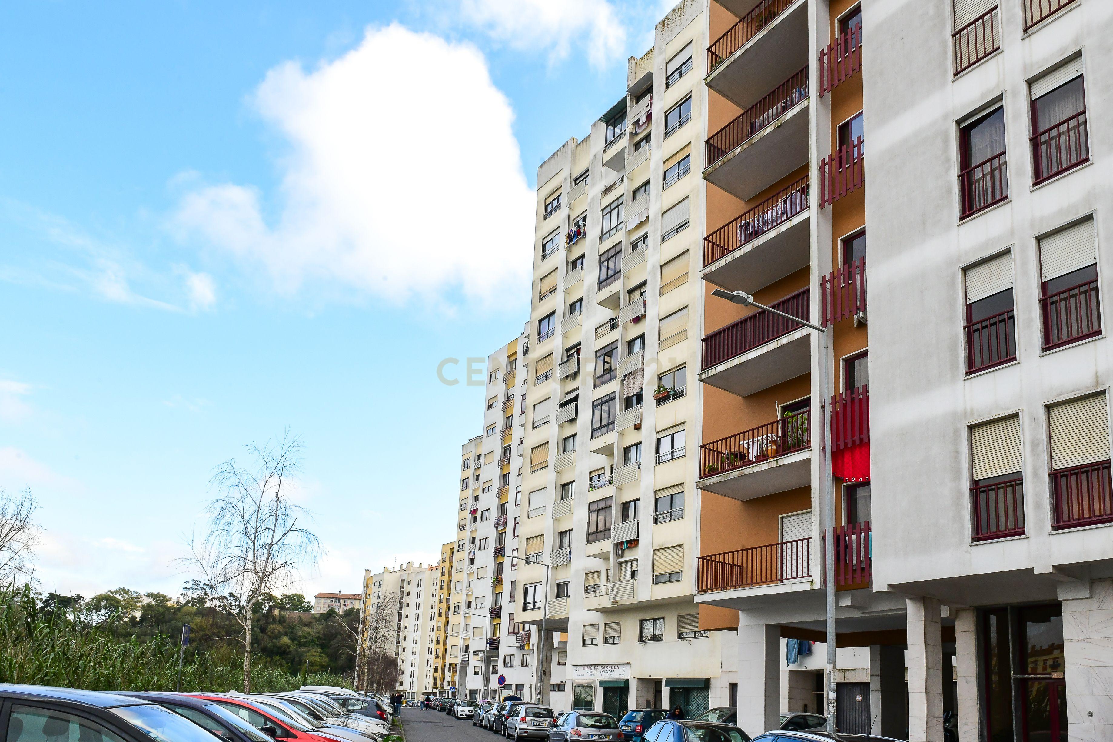 Apartamento T1 Agualva-Cacém - Image 19
