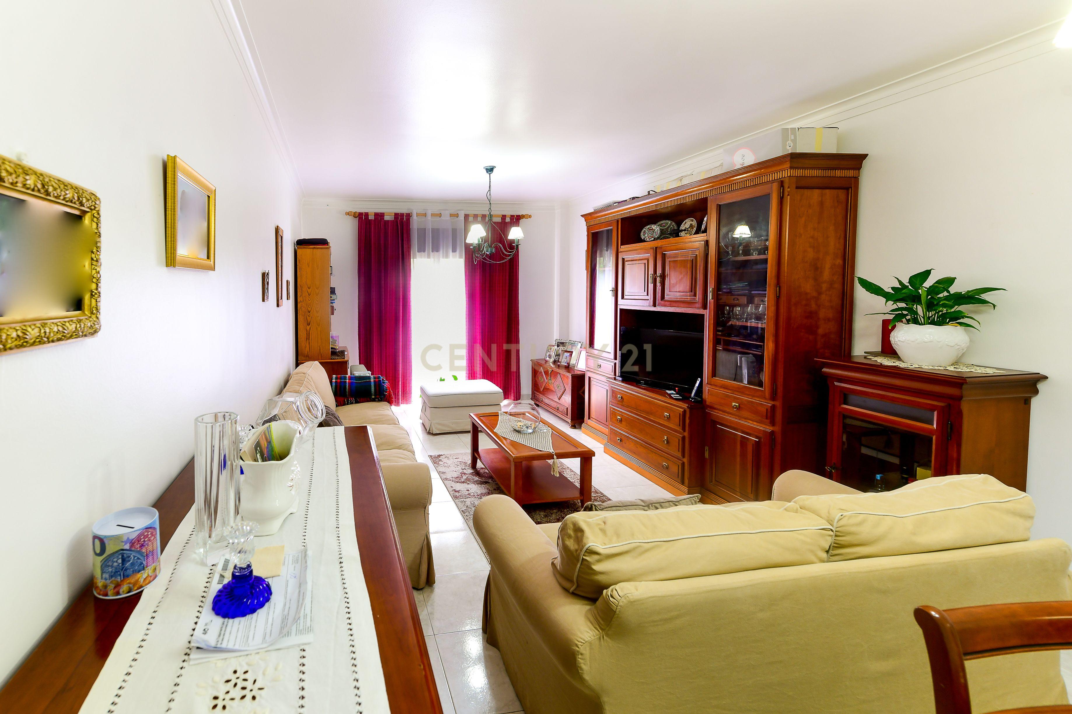 Apartamento T1 Agualva-Cacém - Image 2