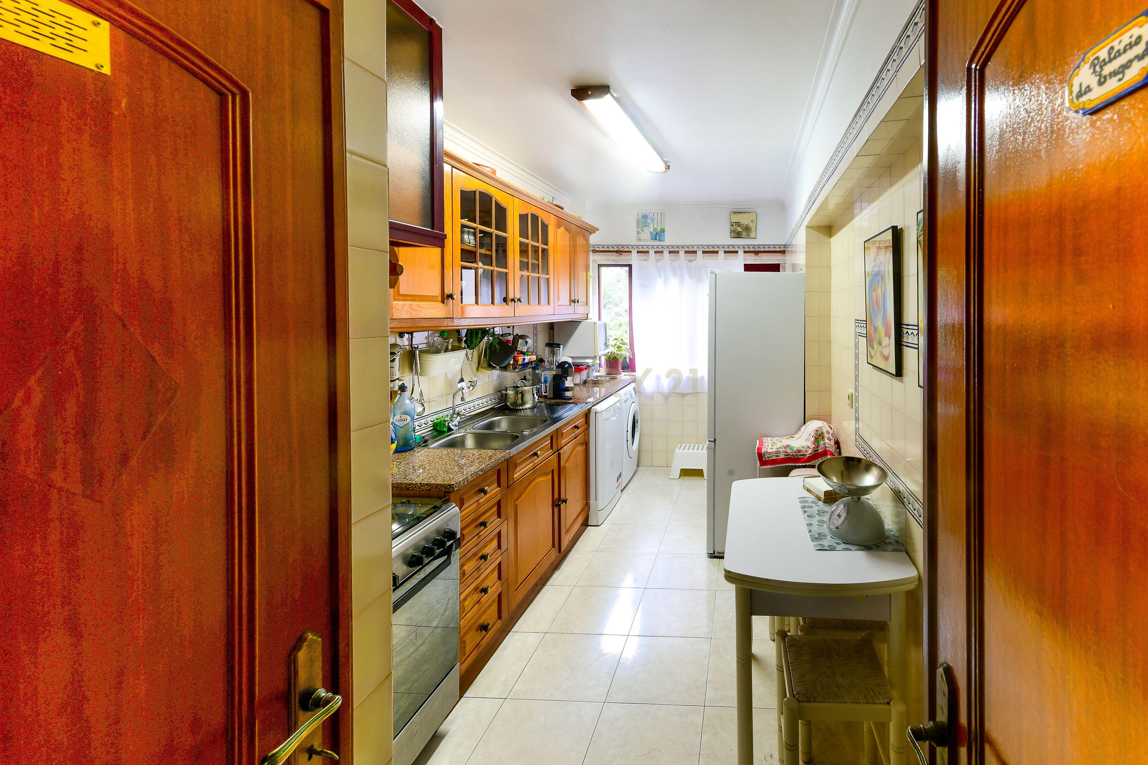 Apartamento T1 Agualva-Cacém - Image 11