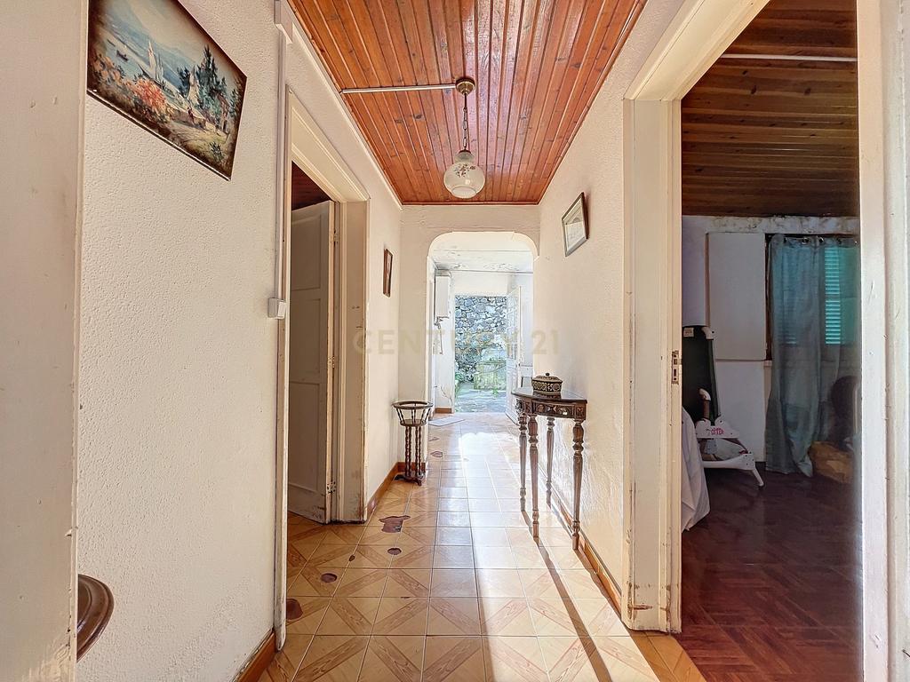 Casa T3 com espaço para Arrumos nos Fundos - Image 8