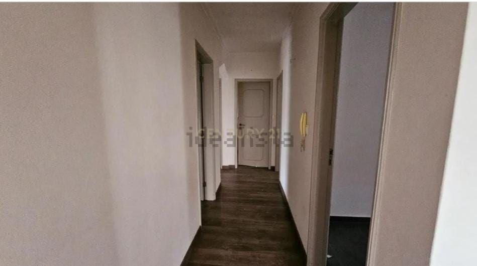 Moradia T3 unifamiliar e armazém em Tagilde e Vizela - Image 10