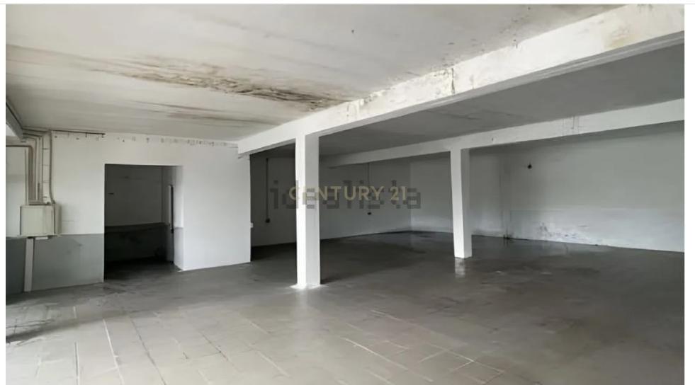 Moradia T3 unifamiliar e armazém em Tagilde e Vizela - Image 13