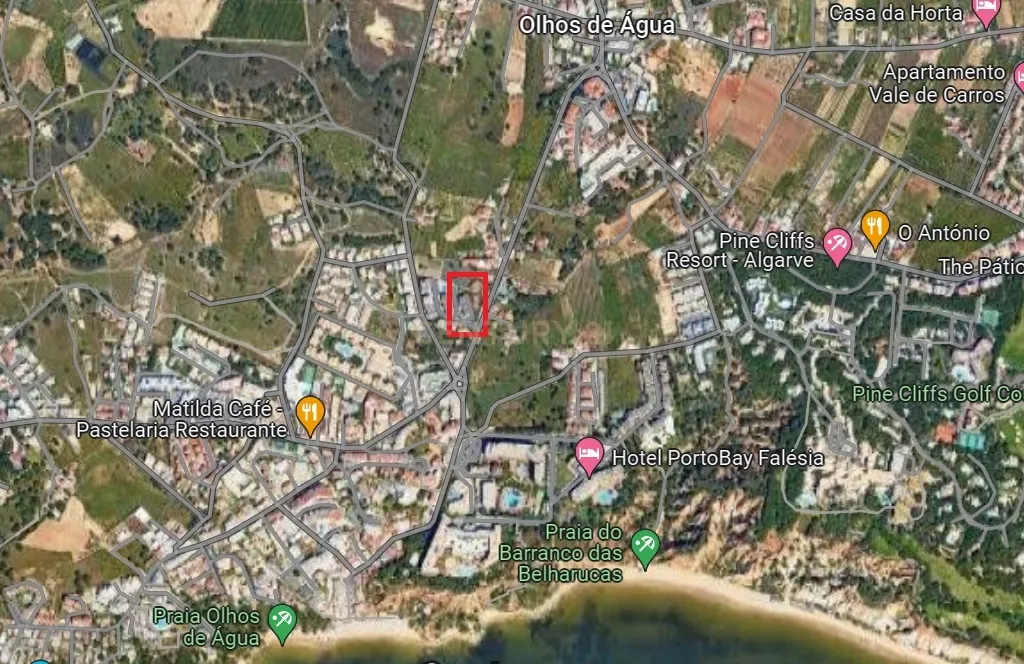 🏠 Oportunidade Única: Garagem de 168m² no Centro da Vila dos Olhos de Água, Albufeira! - Image 10