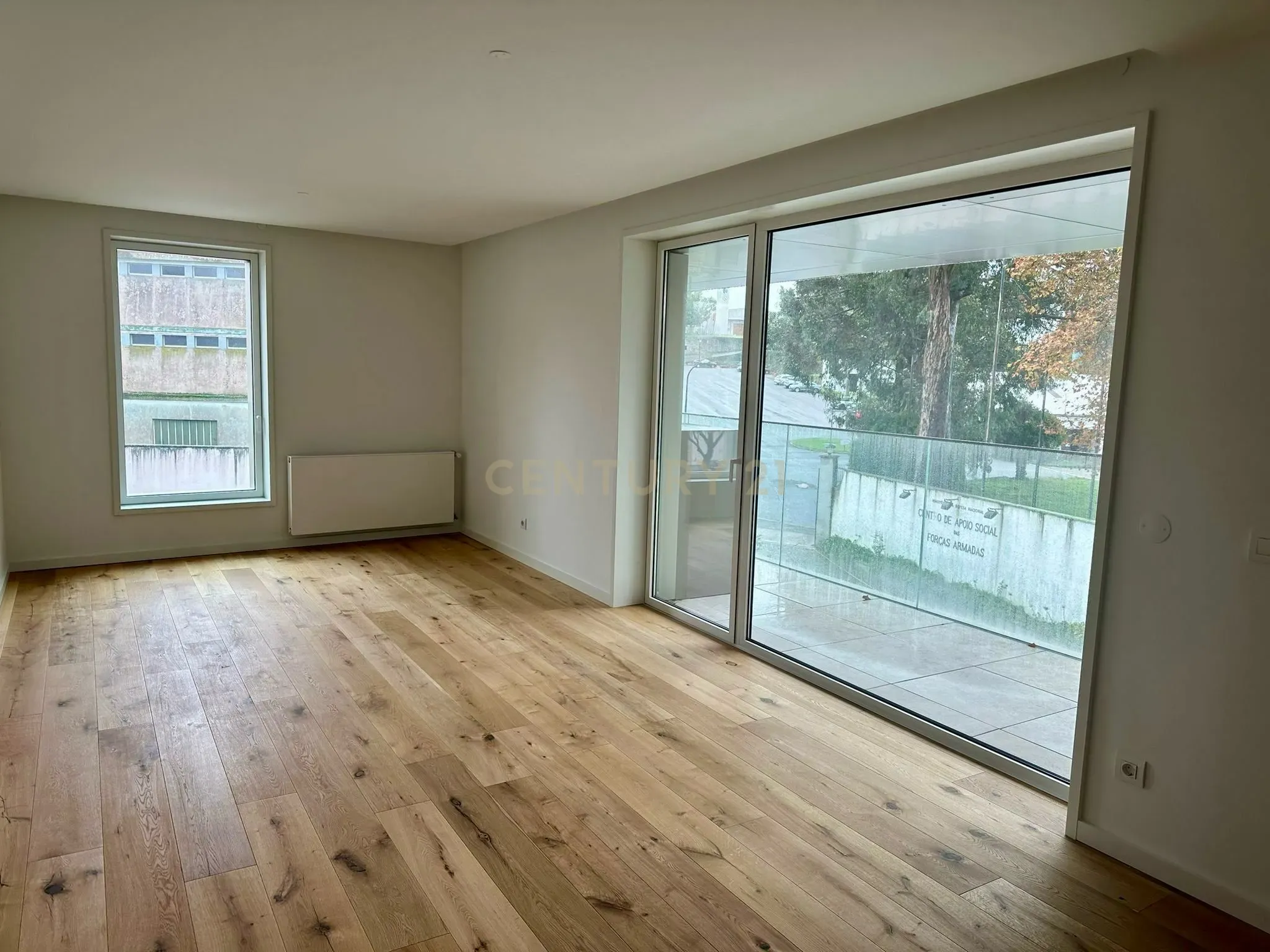 Fotografia 10 de Apartamento T3 com varanda - Condomínio MUT - Arca D`água