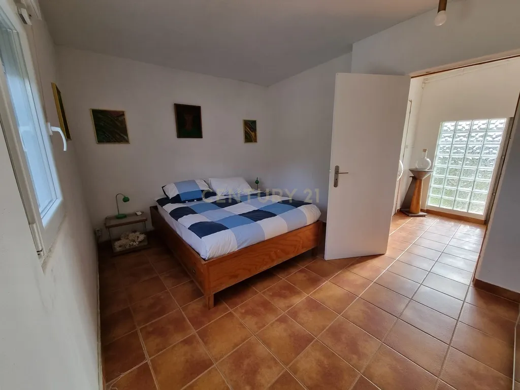 Quinta T1 + T2 Home mobile em Moncarapacho, Olhão com Vista Panorâmica - Image 9