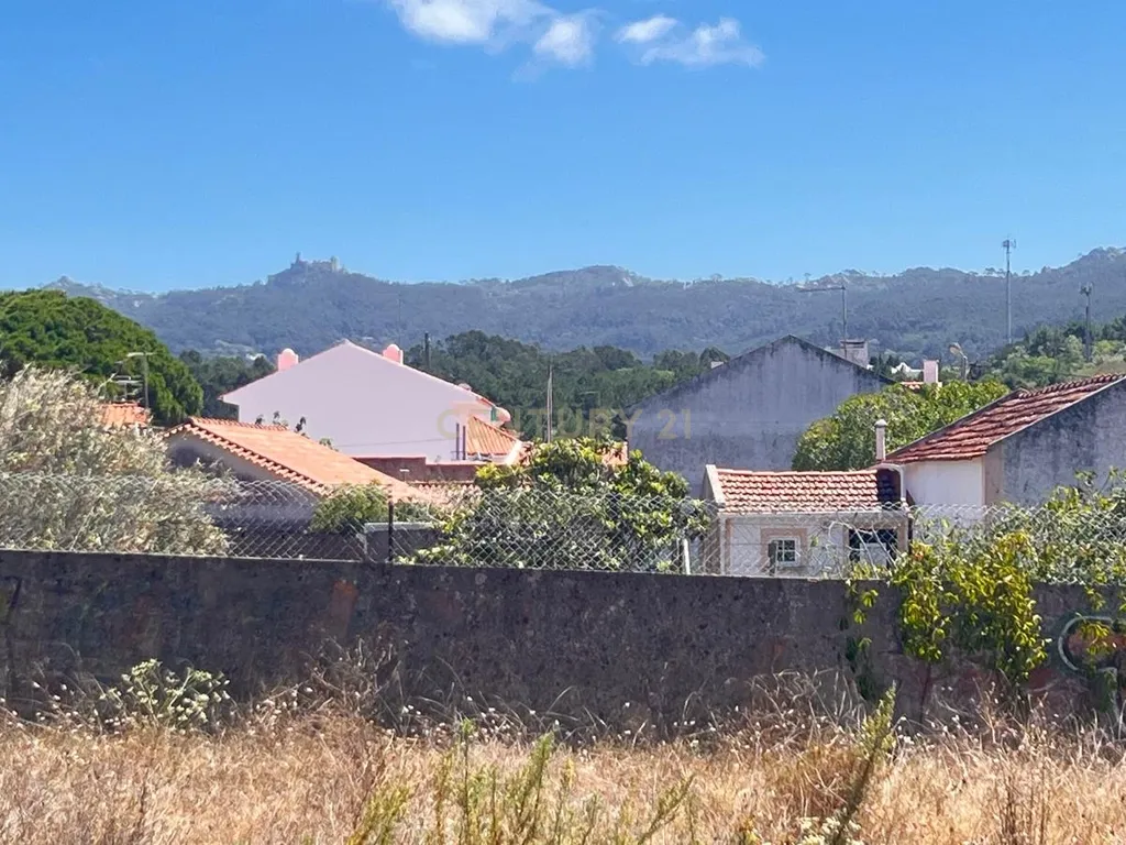 Terreno de 5760 m² em Colares, na área do Banzão, com PiP, para 10 moradias - Image 3