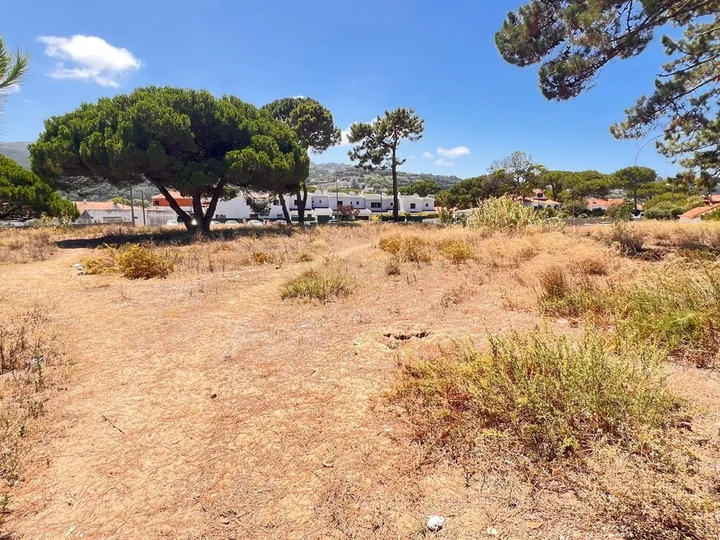 Terreno de 5760 m² em Colares, na área do Banzão, com PiP, para 10 moradias - Image 10