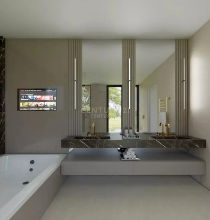 Magnifica Moradia T5 com mais de 300m2 - Image 21