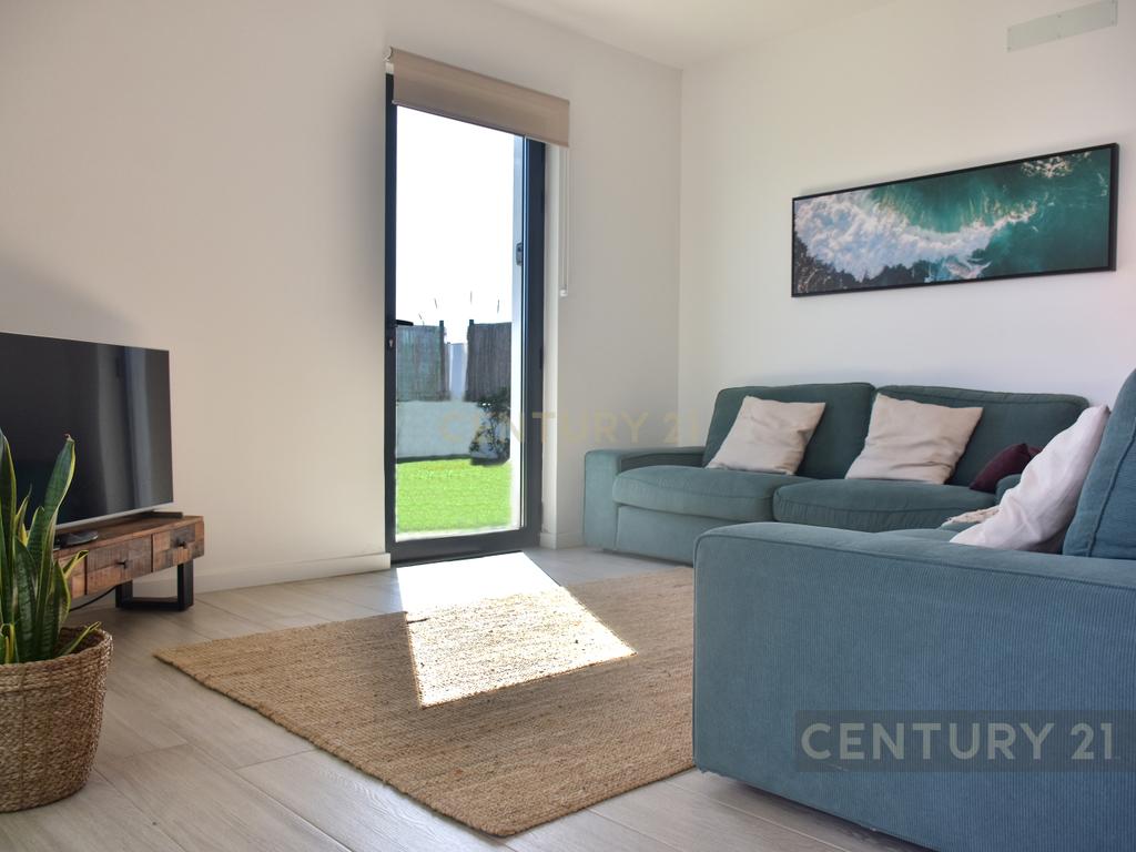 Luxo e Tranquilidade em Sagres: Uma Moradia Contemporânea à espera de ser sua! - Image 24