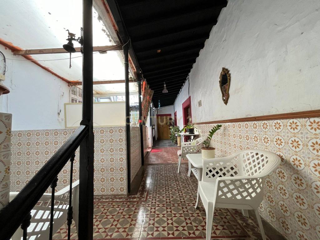 undefined - Image 11