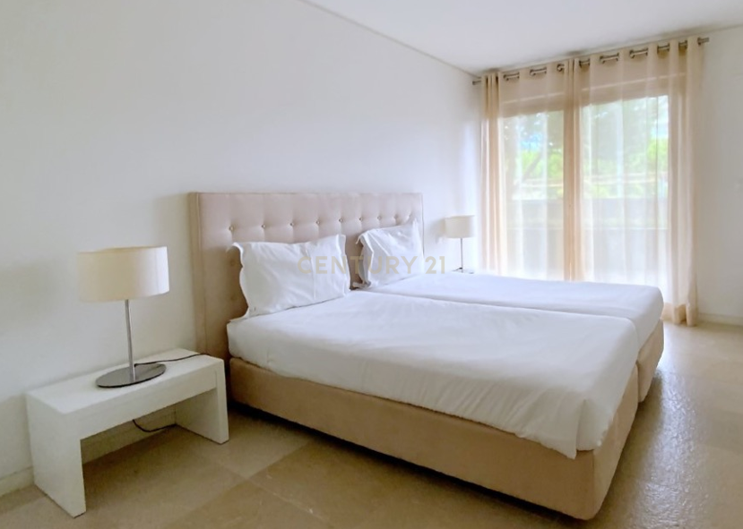 Apartamento T2+1 com piscina no Tróia Resort - Image 10