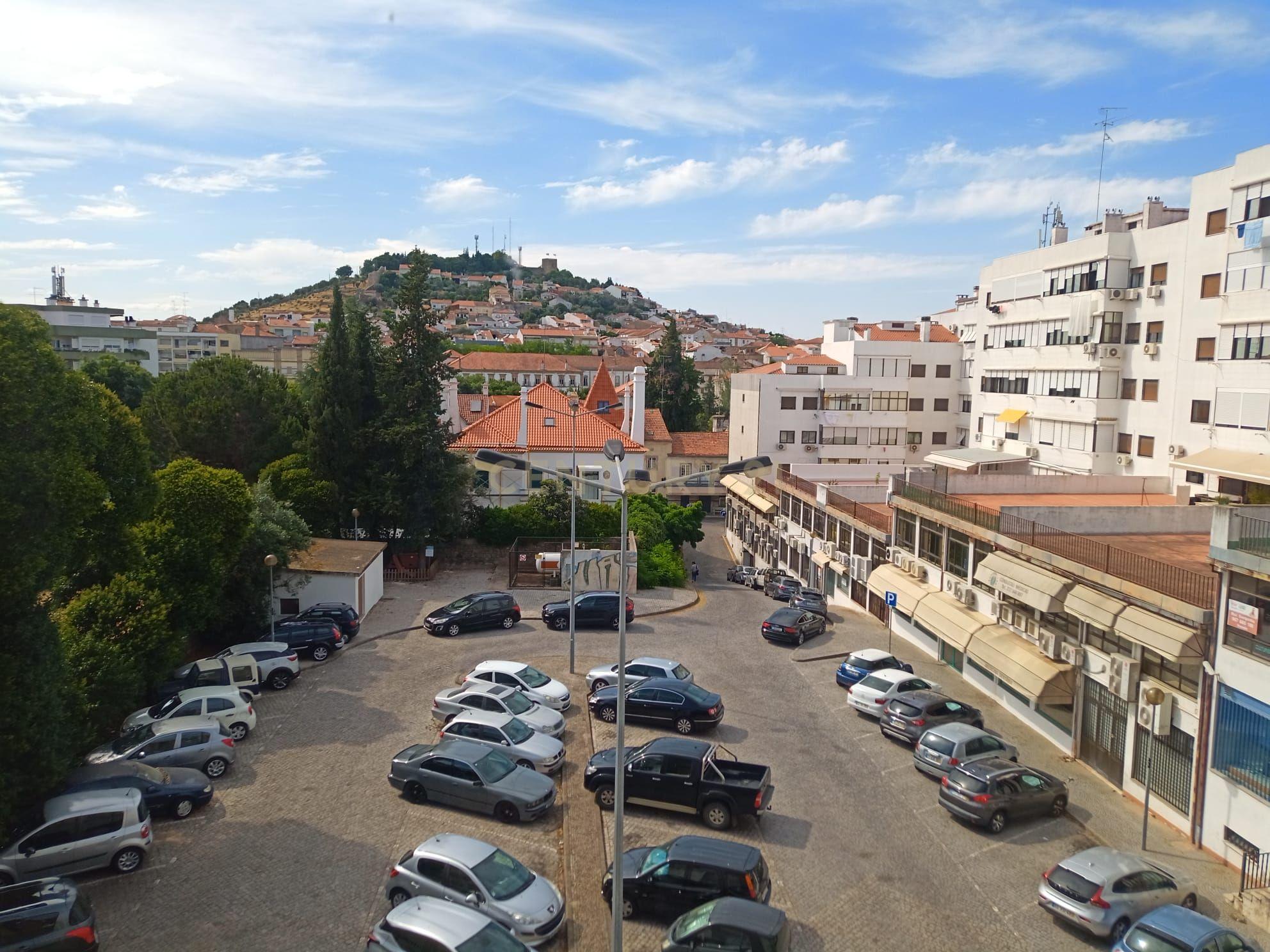 Apartamento T3, Rua Cardeal da Mota, em Castelo Branco - Image 10