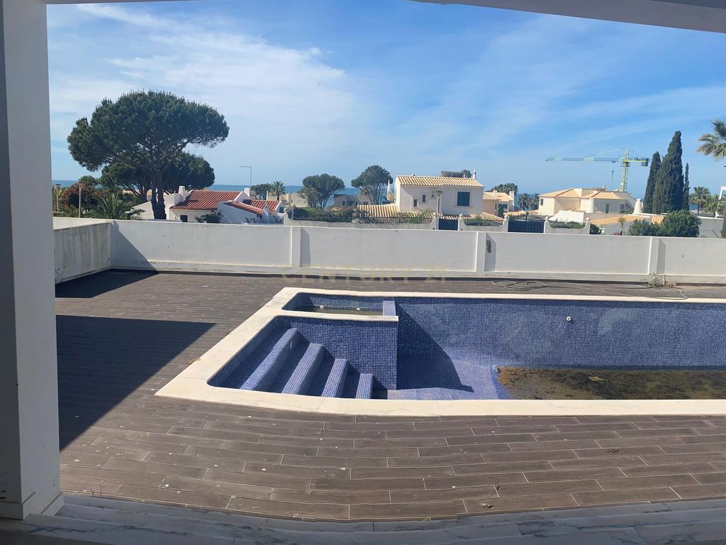 Moradia vista Mar , Praia da Galé - Image 11
