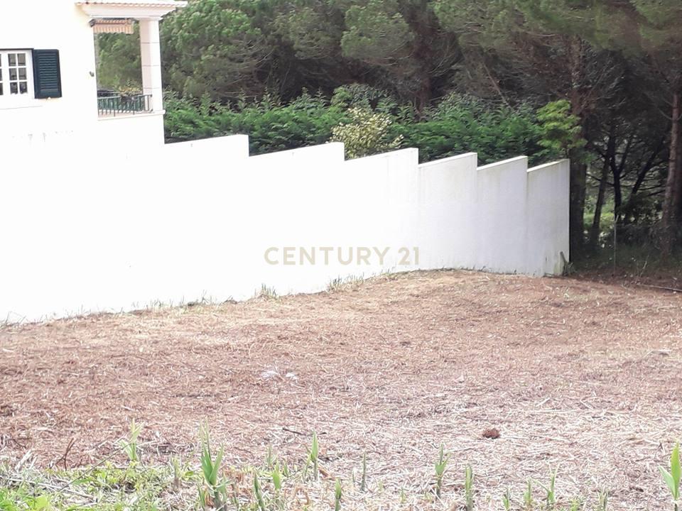 Lote de Terreno Urbano com Vista Deslumbrante – Galamares, Sintra - Image 12