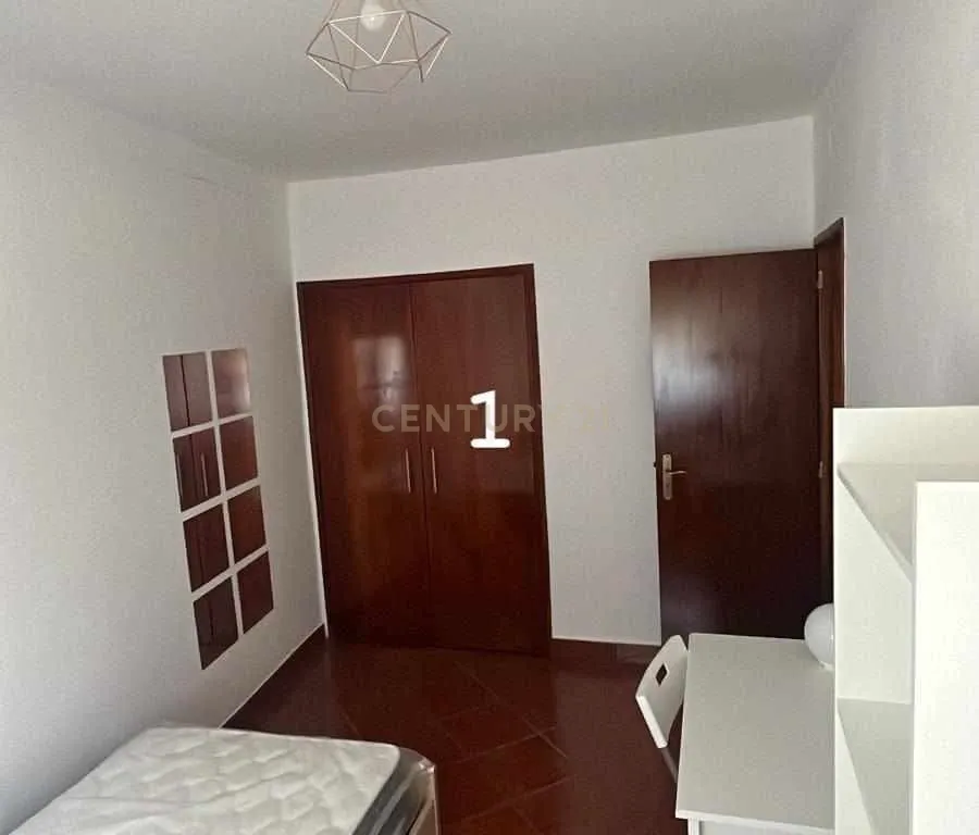 Apartamento T3 em Portalegre - Image 7