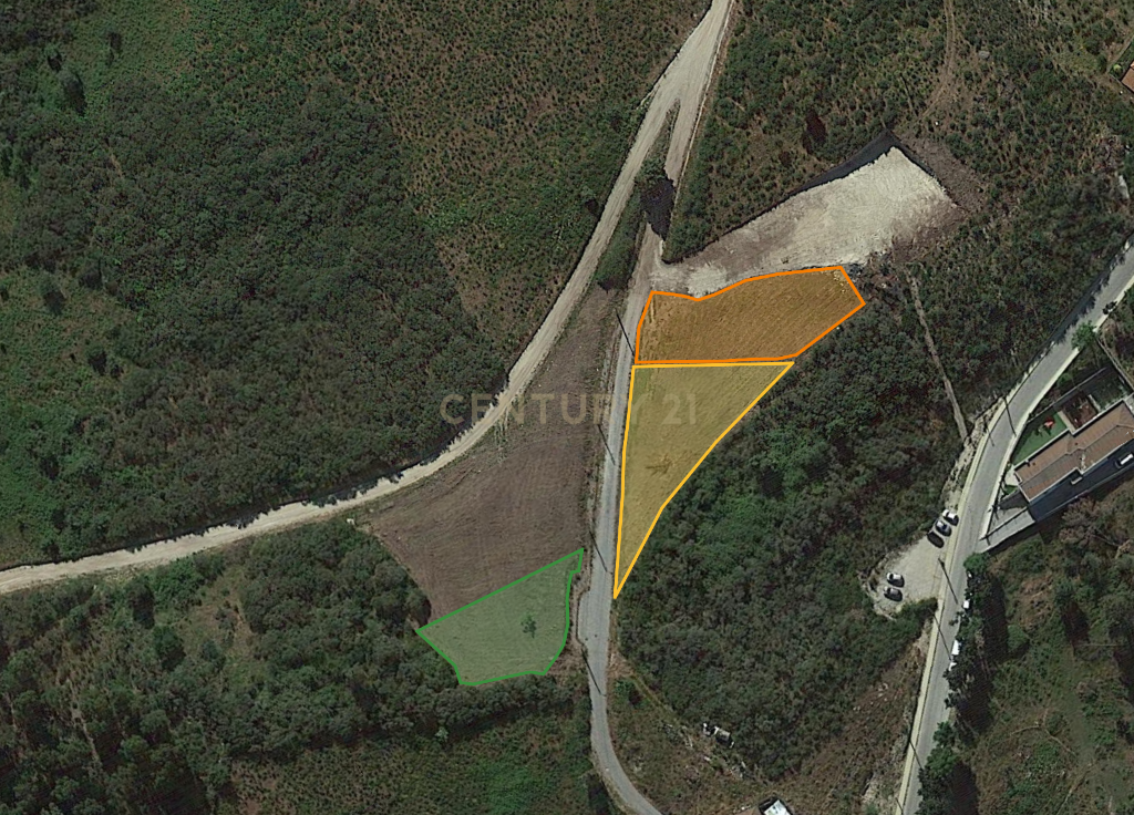 Parcela de terreno com viabilidade de construção com 823m2 - Image 2