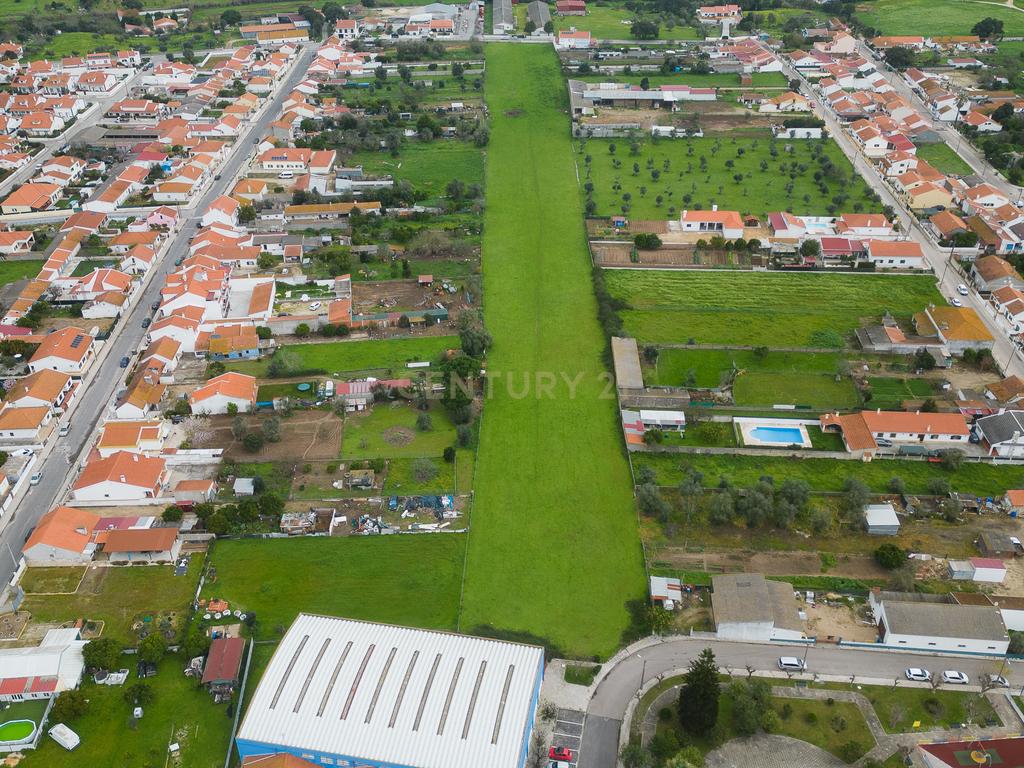 Terreno Em Santo Estevão ( Benavente ) com área de 16. 338 M2 para a construção de Moradias . - Image 11