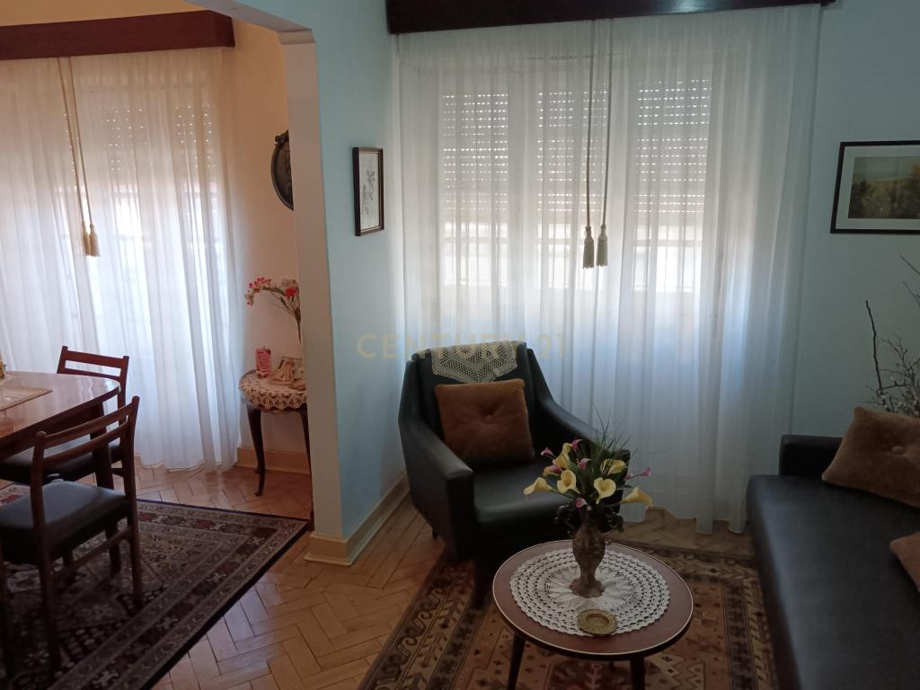 Edifício habitação com 2 pisos mais sótão, Zona Matadouro em Castelo Branco - Image 4